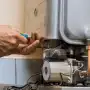 Cuánto cobra un gasista en junio del 2026: el costo de instalar una estufa o arreglar el calefón