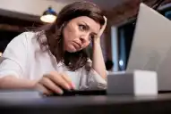 ¿Puede una economía crecer si nadie tiene tiempo para descansar?