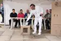 Colombia vota a su próximo presidente entre continuidad y cambio de rumbo político
