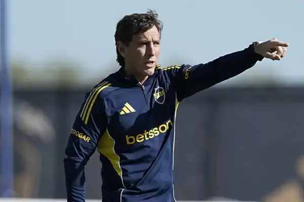 ¿Fin de ciclo en Boca? La decisión de la dirigencia sobre el futuro de Claudio Úbeda