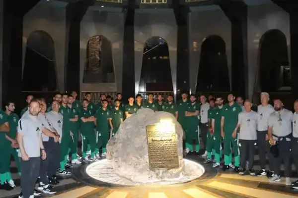 El particular recorrido de Argelia antes del Mundial 2026: visitó un museo sobre la independencia del país