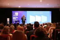 Mediante un conversatorio, se instó a innovar en materia educativa