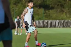 Alivio para Scaloni: Cuti Romero recibió el alta y apunta al debut ante Argelia