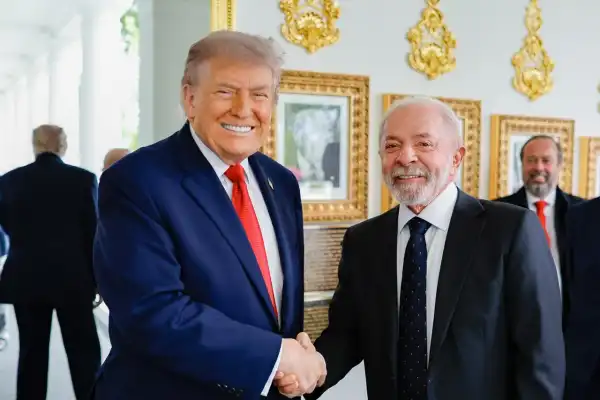 Lula desafió los aranceles de EEUU y afirmó que Brasil puede redirigir sus exportaciones a otros mercados