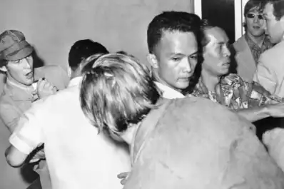 El día que los Beatles dejaron de hacer conciertos: la golpiza en Manila y el escándalo religioso en Estados Unidos