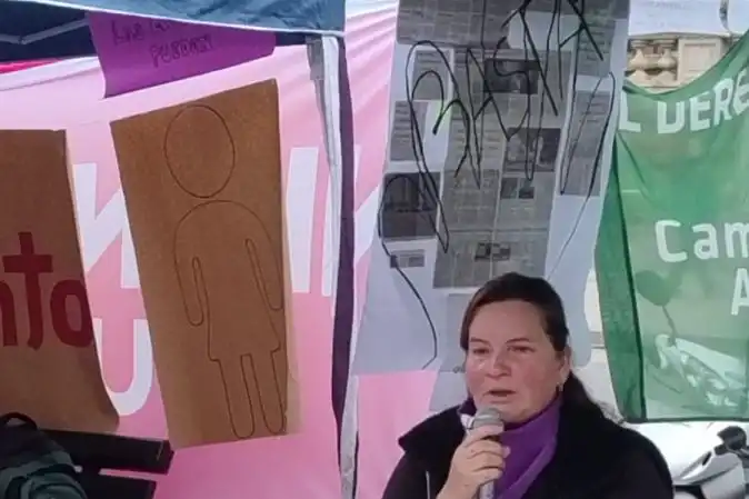 Cristina Bustos pidió el traslado del acusado por el femicidio de su hermana a Benjamín Paz