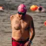 Perdió un brazo tras una descarga de 13.200 voltios y ahora competirá en el Mundial de aguas abiertas