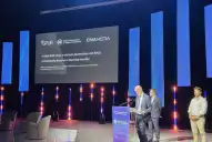 El debate entre medios y plataformas de IA