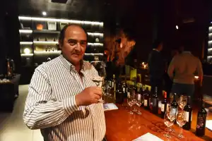 Un cardón y la firma de un genio en la etiqueta: cómo Michel Rolland revolucionó los vinos de Yacochuya