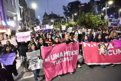 Marcha de Ni Una Menos en Tucumán: “Nos están matando más”
