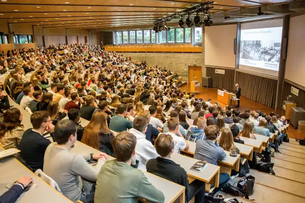 Una universidad de Suiza ofrece hasta U$S 50.000 para proyectos de investigación