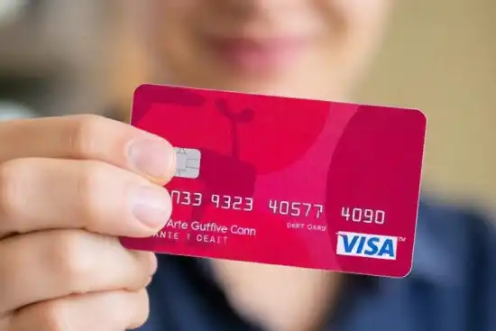 550x367_como-solicitar-baja-tarjeta-credito-1139855-112644.webp
