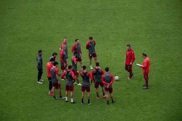 Con regresos y algunas bajas sensibles, Yllana empieza a definir el equipo para recibir a Quilmes