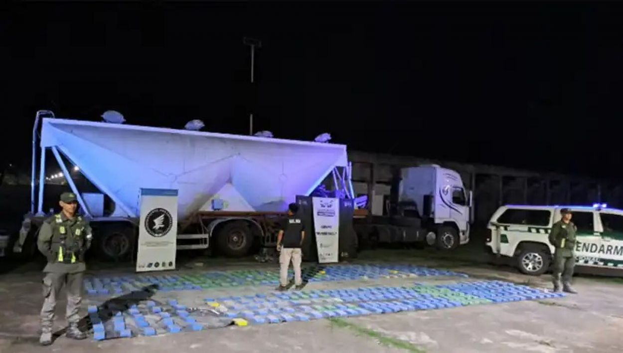 Los 470 kilos de cocaína secuestrados en Tucumán llegaron por vía aérea