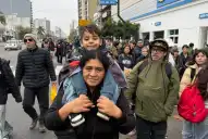 LA GACETA en el último adiós al Indio Solari: una peregrinación interminable marcada por las lágrimas, los cantos y la devoción