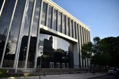 La oposición se abroquela en la Legislatura para pedir la intervención de Graneros