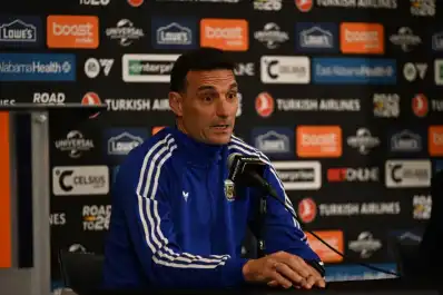 Scaloni confirmó minutos para Messi y habló de los lesionados antes de Argentina-Islandia