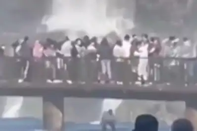 Un turista se arrojó a las Cataratas del Iguazú para recuperar su celular y fue expulsado del parque