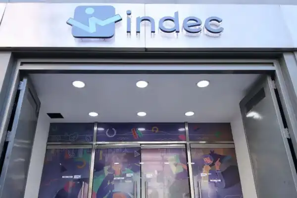 Trabajadores del INDEC reclamaron actualizar la medición de la inflación y denunciaron una decisión política