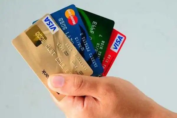 Por qué nunca tenés que pagar el mínimo de la tarjeta de crédito