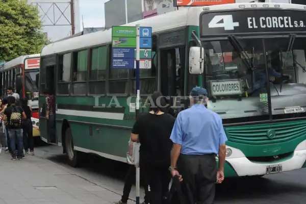 Transporte público: el boleto subiría a $1.700, pero insisten que la situación es crítica