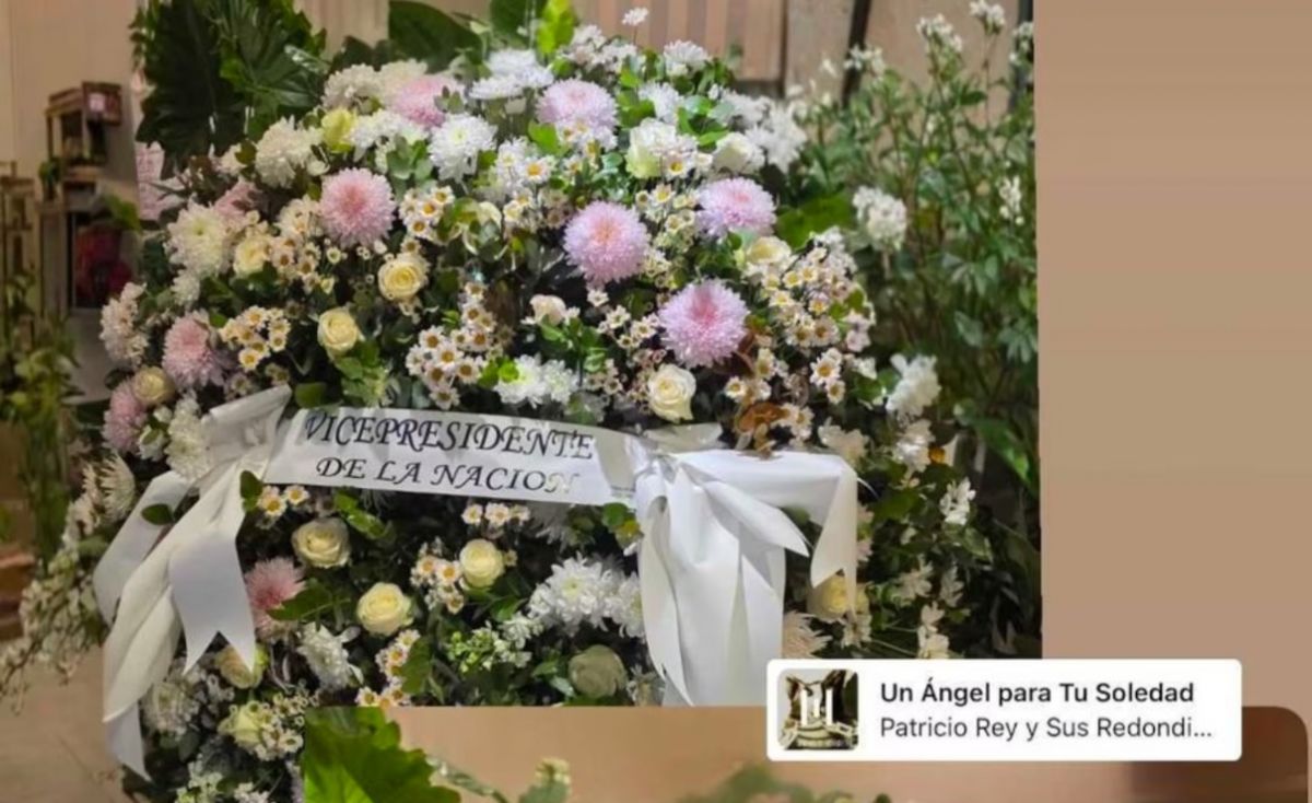 Victoria Villarruel envió flores al velatorio del Indio Sola