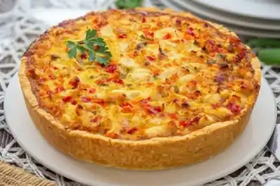 Tarta de pollo sin gluten de Jimena Monteverde: la receta fácil, saludable y llena de sabor