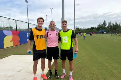 El tucumano que pasó de trabajar en un bar a ayudar a preparar a los árbitros del Mundial 2026