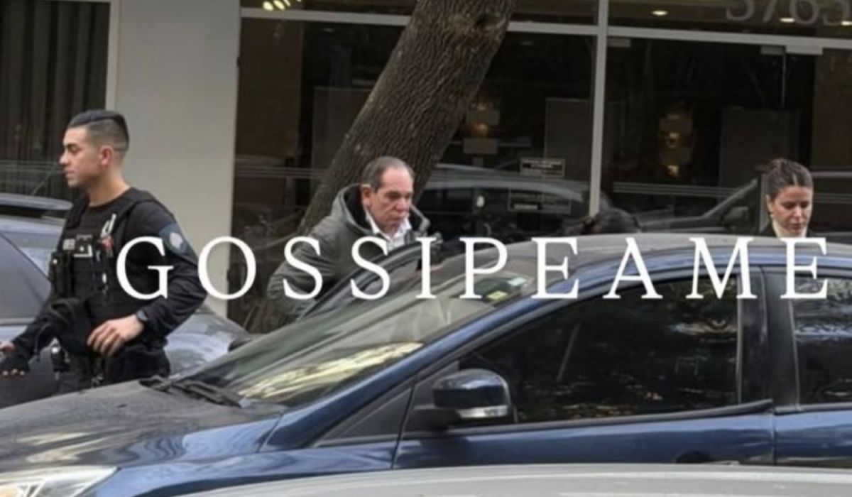Alperovich reapareció en público junto a Marianela Mirra dur