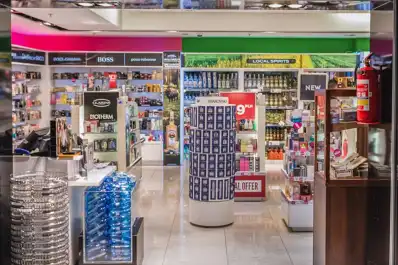 El gobierno de Milei oficializó la incorporación del régimen de tiendas libres de impuestos en las zonas fronterizas