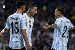 River, a un paso de abrochar a otro campeón de mundo