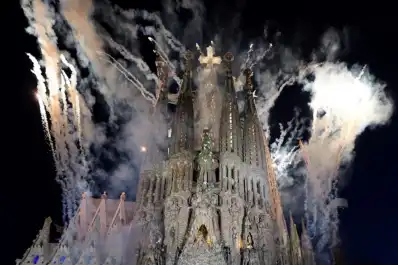 La Sagrada Familia toca el cielo: León XIV bendijo la culminación del sueño de Gaudí