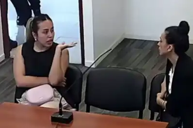 Ataque con agua hirviendo en un club de hockey: penas condicionales para dos hermanas