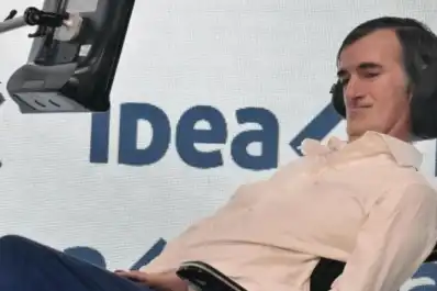 Esteban Bullrich apuntó contra Adorni por el escándalo patrimonial: Es un corrupto. Fin