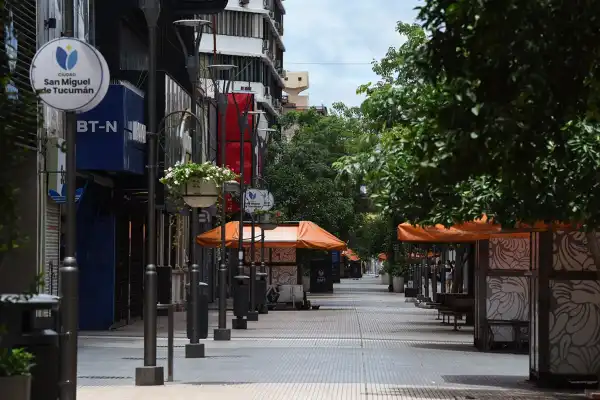 Cómo funcionará el comercio durante los feriados del 15 y 20 de junio