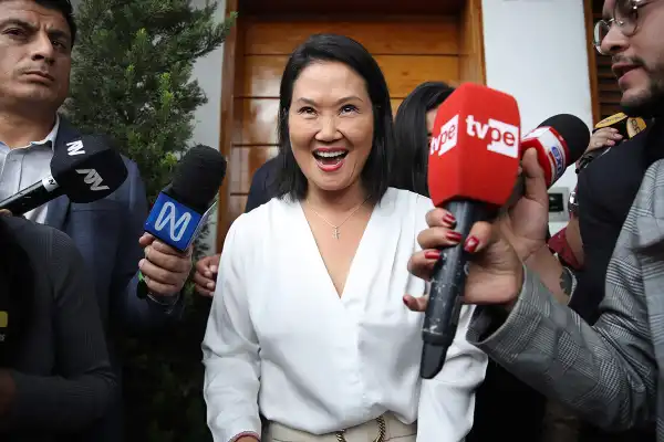 Keiko Fujimori fue proclamada presidenta electa de Perú tras un ajustado recuento