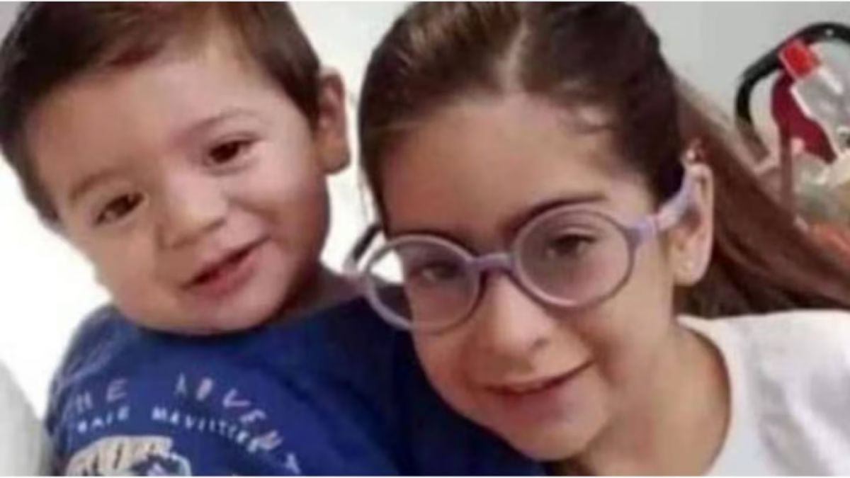 Mató a sus hijos mientras dormían y dijo que lo había hecho 