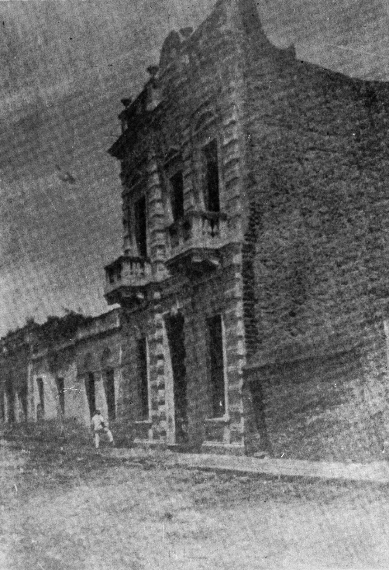 Recuerdos fotográficos: 1904. Festejo accidentado por Lola Mora
