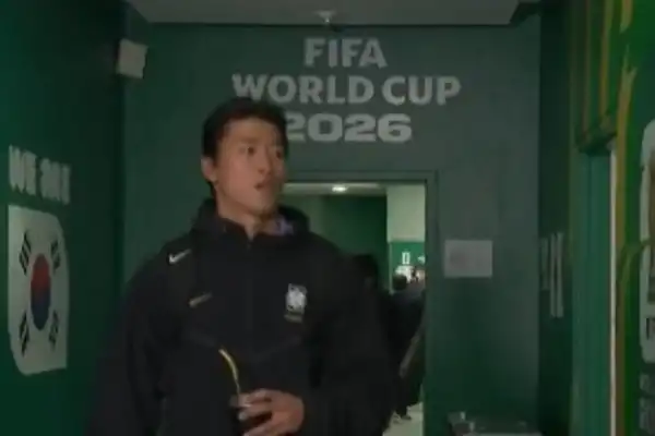 La foto del delantero de Corea del Sur con un mate que llamó la atención en la previa del debut y explotó en las redes