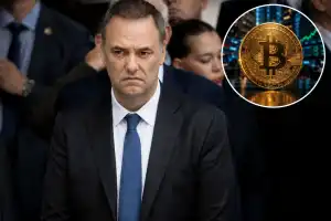 Manuel Adorni: la Justicia reconstruirá 13 años de bitcoin para verificar su patrimonio