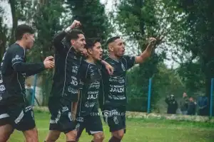 Liga Tucumana: Concepción FC goleó y es puntero de su grupo