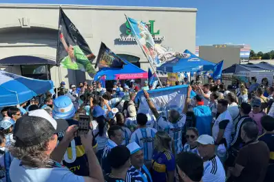 Furor por el bar tucumano en Kansas City: tuvo que pausar los pedidos por la cantidad de gente