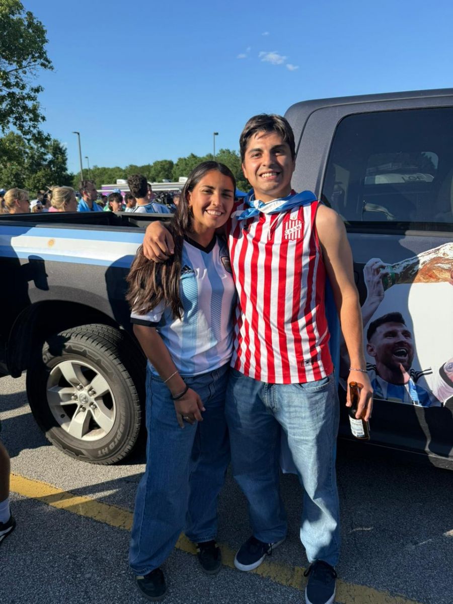 Kansas City, un pedacito de Argentina: así fue el multitudinario banderazo que calentó la previa del debut en el Mundial 2026