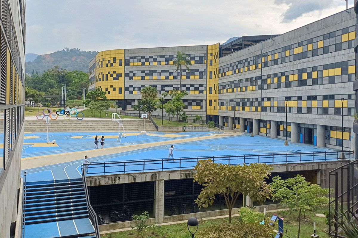 Medellín, un espejo en el cual soñar un Tucumán distinto