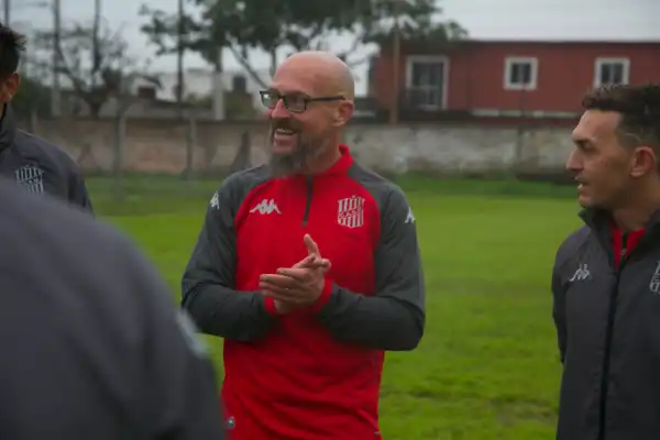 EN VIVO: San Martín abre una nueva etapa con el debut de Alejandro Orfila en la visita a Temperley