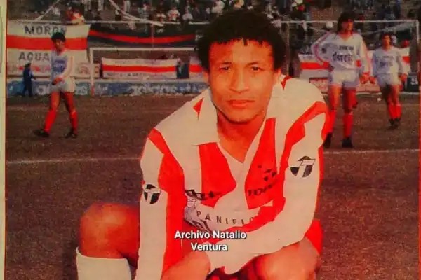 Es caboverdiano, jugó en San Martín y festejó el empate de su país ante España: “Cabo Verde no tenía nada que perder y ganó”