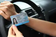 Licencia de conducir: quiénes son los automovilistas que ya no podrán renovar el registro y qué requisitos deben cumplir