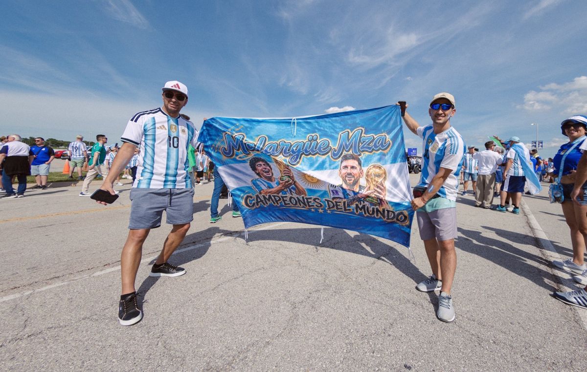 La mejor hinchada del mundo está copando Miami