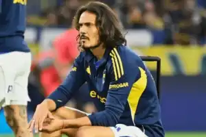 Arruabarrena no lo tendrá en cuenta y Cavani se va de Boca