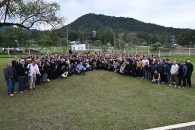 Jaldo reunió a casi 500 dirigentes peronistas en El Cadillal y profundizó el armado territorial del PJ